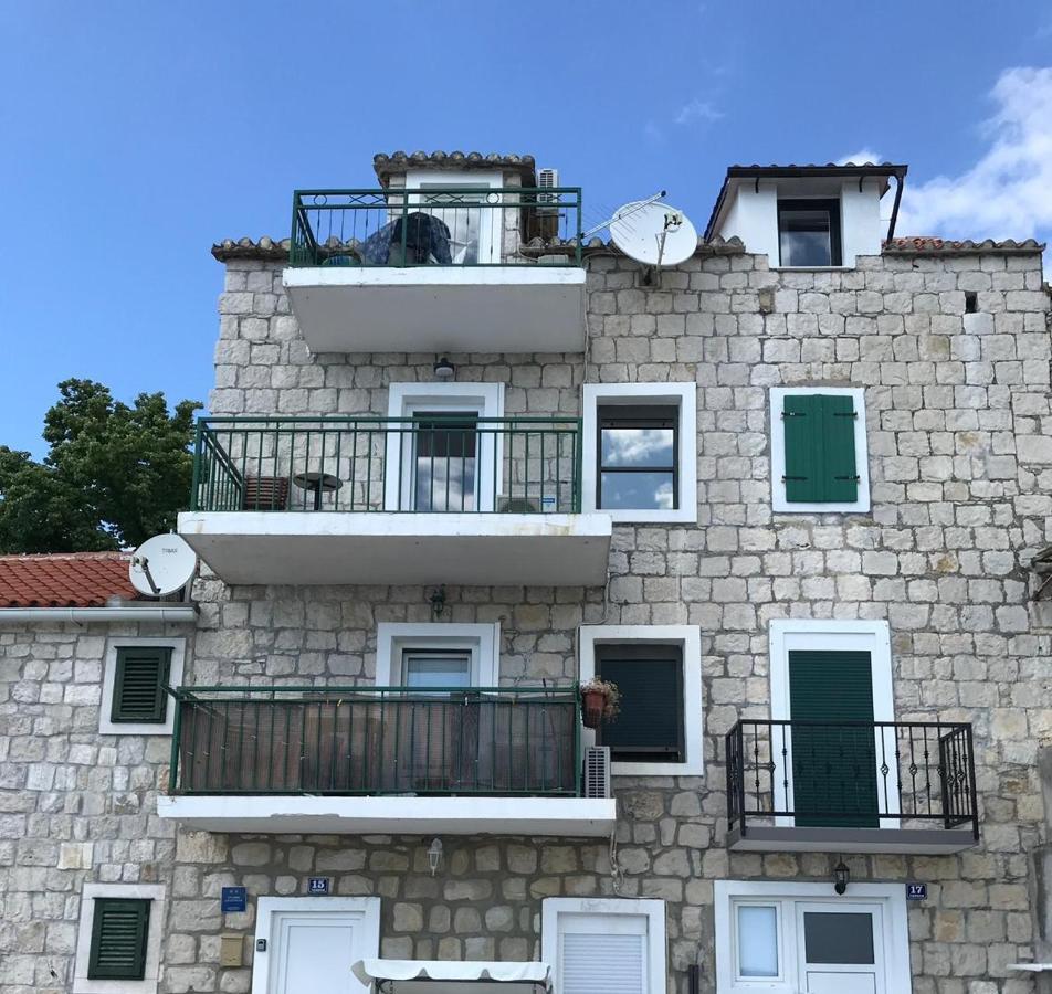 Apartments By The Sea Kastel Kambelovac, Kastela - 17188 Exterior photo